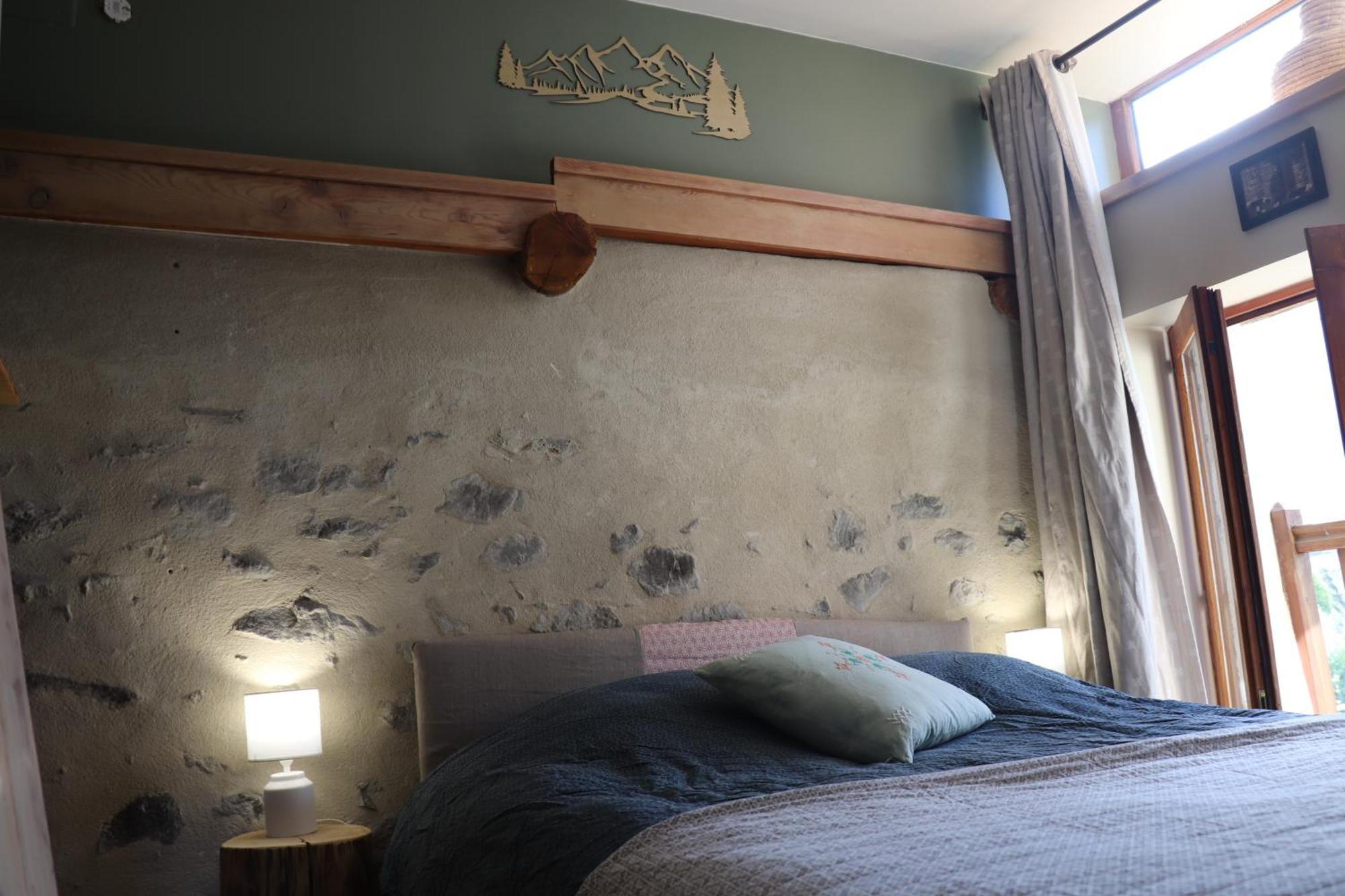 Appartement Dans Une Maison De Pays Briançon Exteriér fotografie